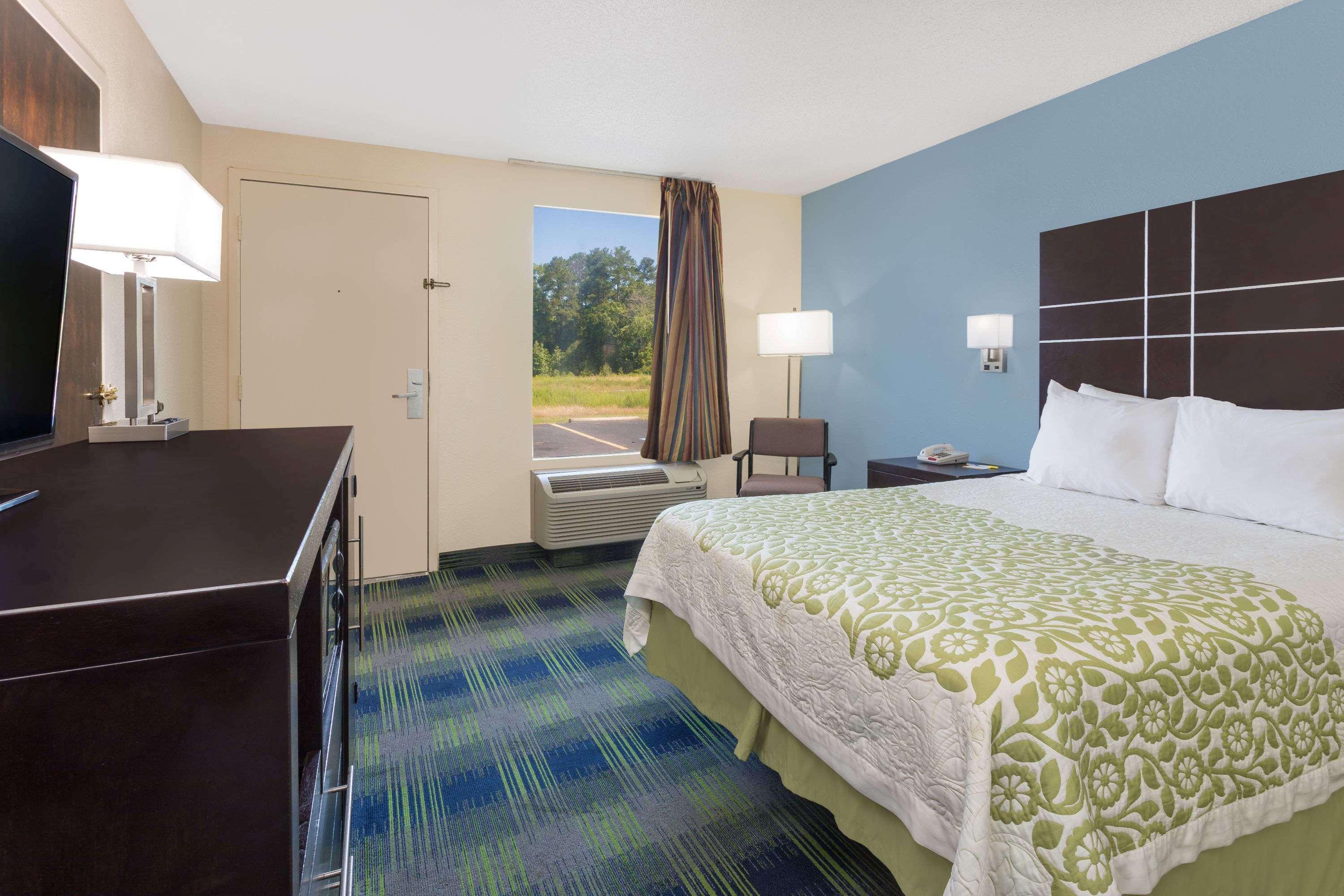 Days Inn By Wyndham Newberry South Carolina Exterior foto